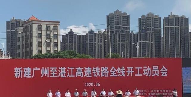 2025年四不像免费资料大全,探索未来，2025年四不像免费资料大全