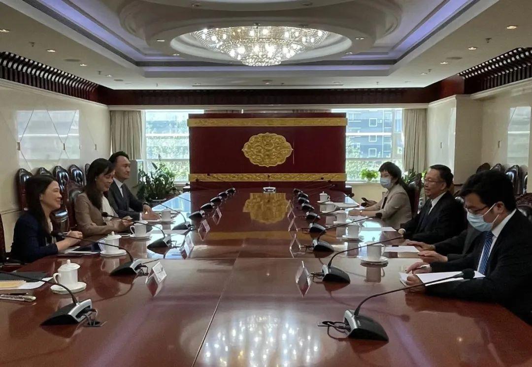 新澳门2025今晚开码公开,新澳门2025今晚开码公开，探索与揭秘