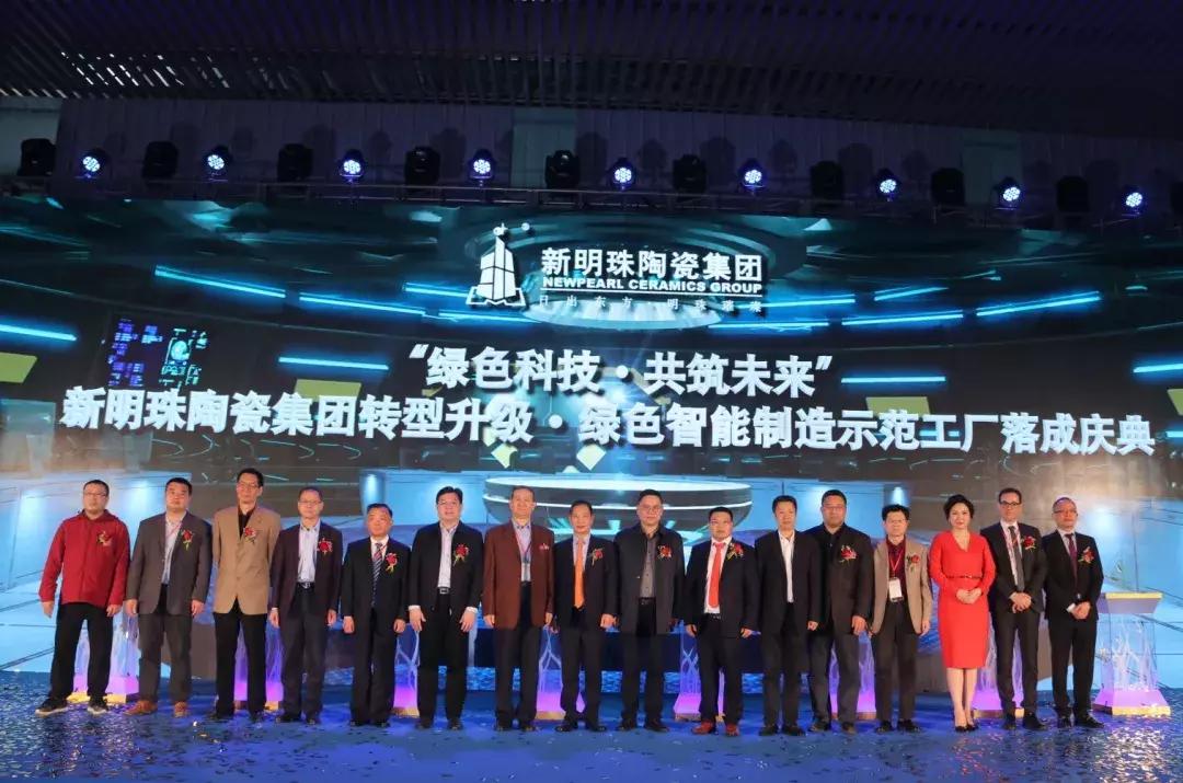 2025年澳门天天彩正版免费大全,澳门天天彩正版免费大全，探索未来的彩票世界（2025年展望）